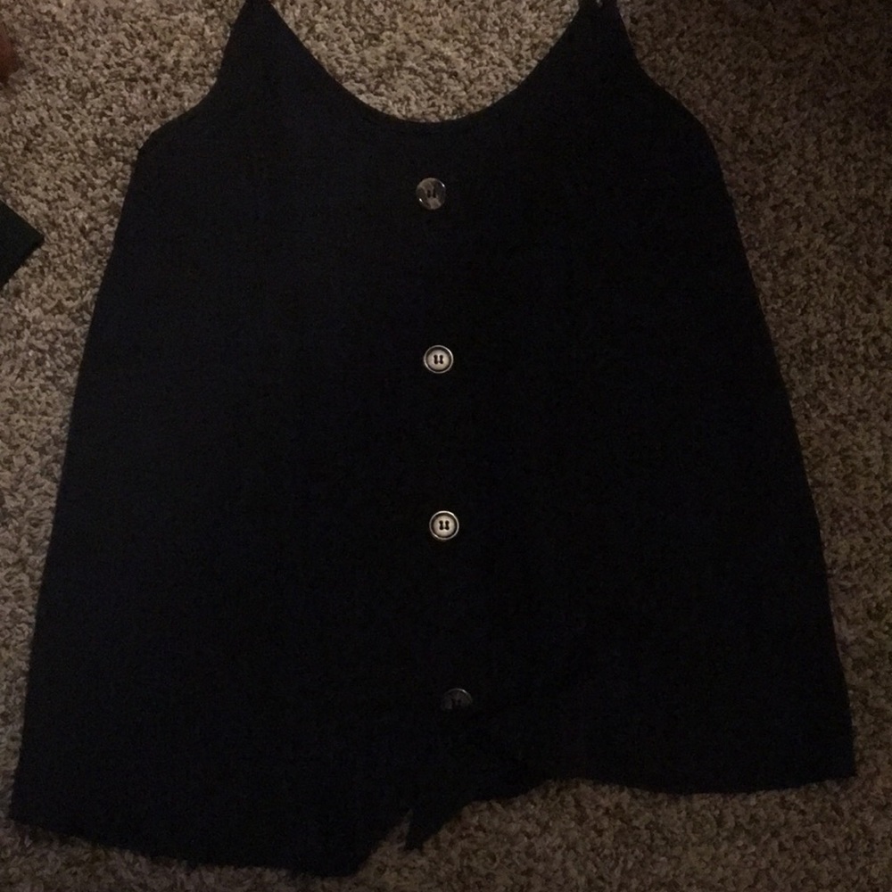 Sleeveless blouse